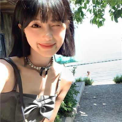 雨夜闪灵